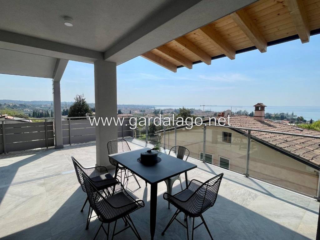 Attico / mansarda a Bardolino in Via San Colombano, 21 - Foto 5