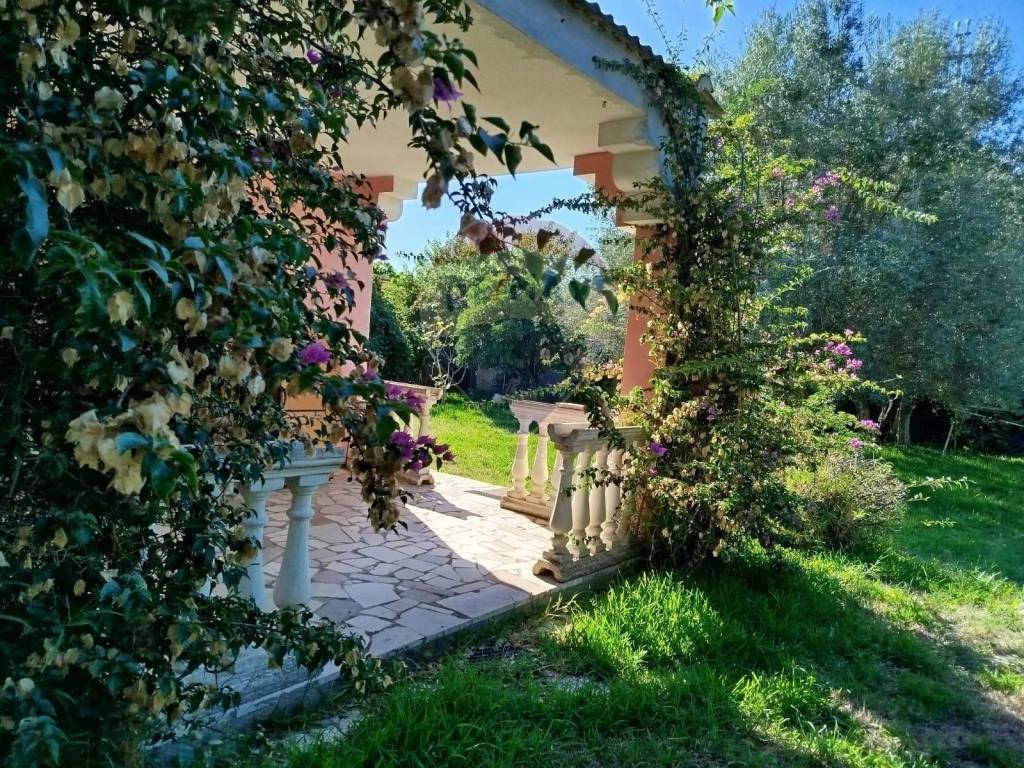 Villa a Aprilia - Foto 2
