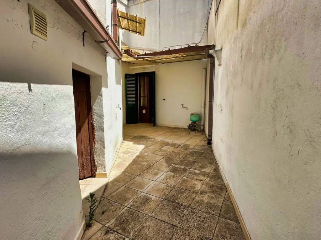 Villa a Andrano in Via Luciano Manara, 46 - Foto 4