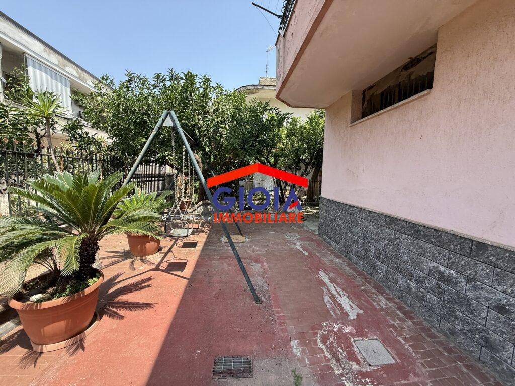 Appartamento a Mondragone in Via Savona - Foto 5