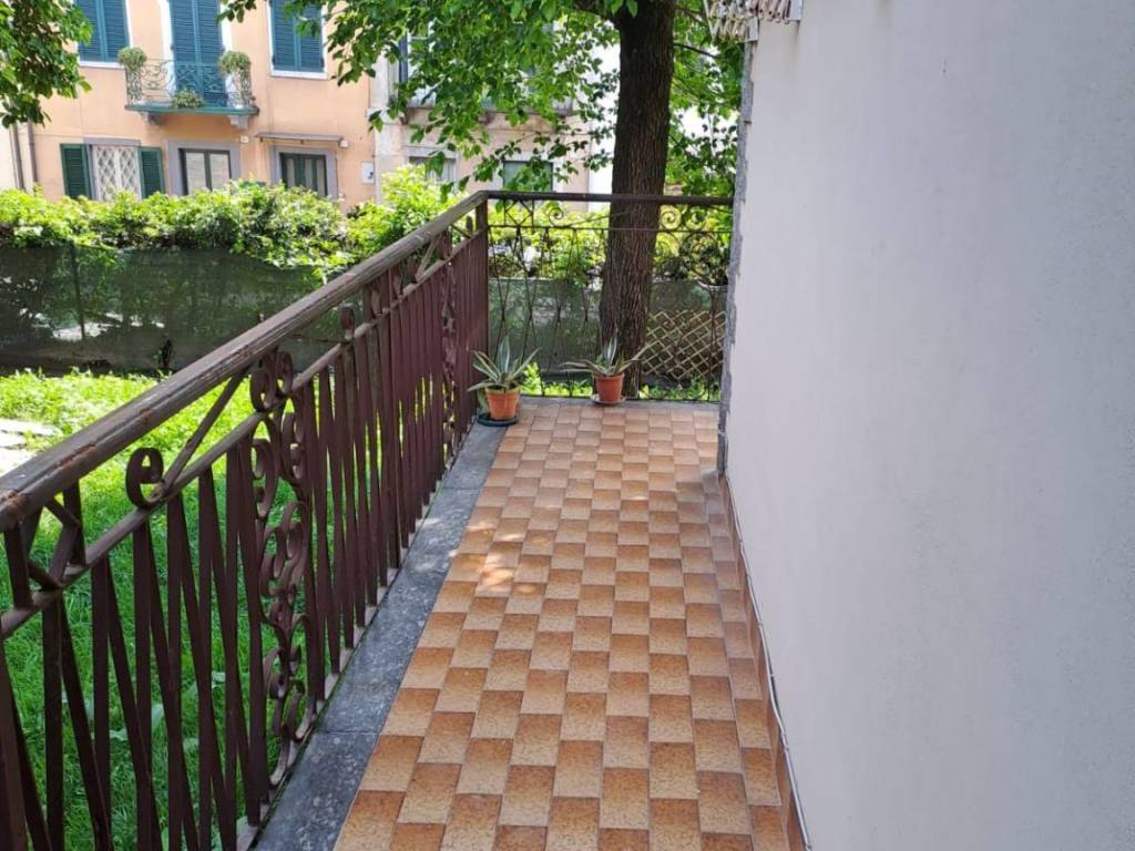 Appartamento a Verbania in Via Quarantadue Martiri - Foto 4