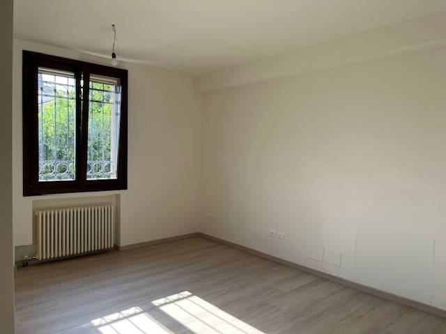 Appartamento a Rovigo in Via Silvestri, 7 - Foto 2