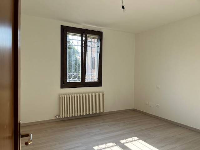 Appartamento a Rovigo in Via Silvestri, 7 - Foto 4