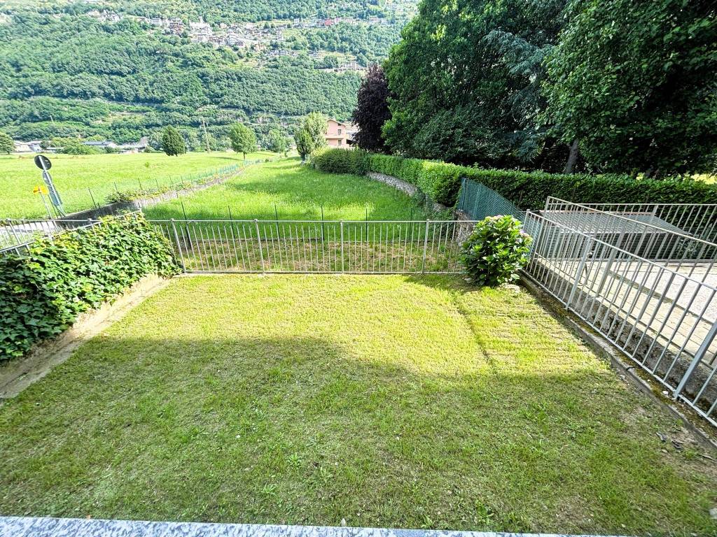 Appartamento a Morbegno in Via Bona Lombarda - Foto 4