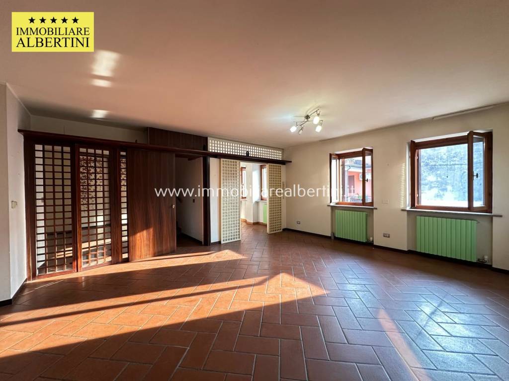 Appartamento a Villafranca di verona in Via Nino Bixio - Foto 2