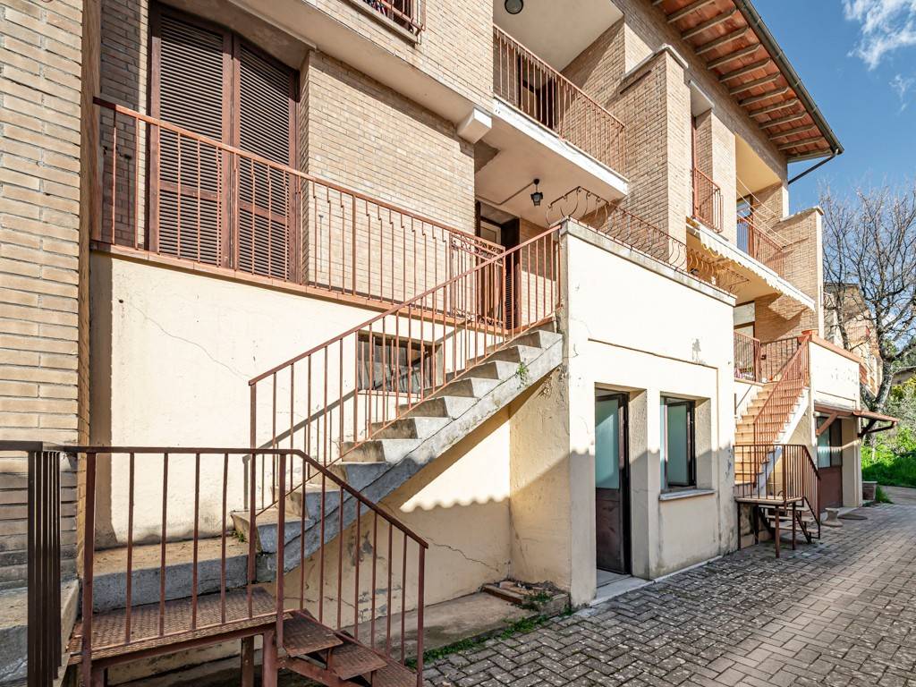 Villetta a schiera a Assisi in Viale Giovanni XXIII - Foto 2