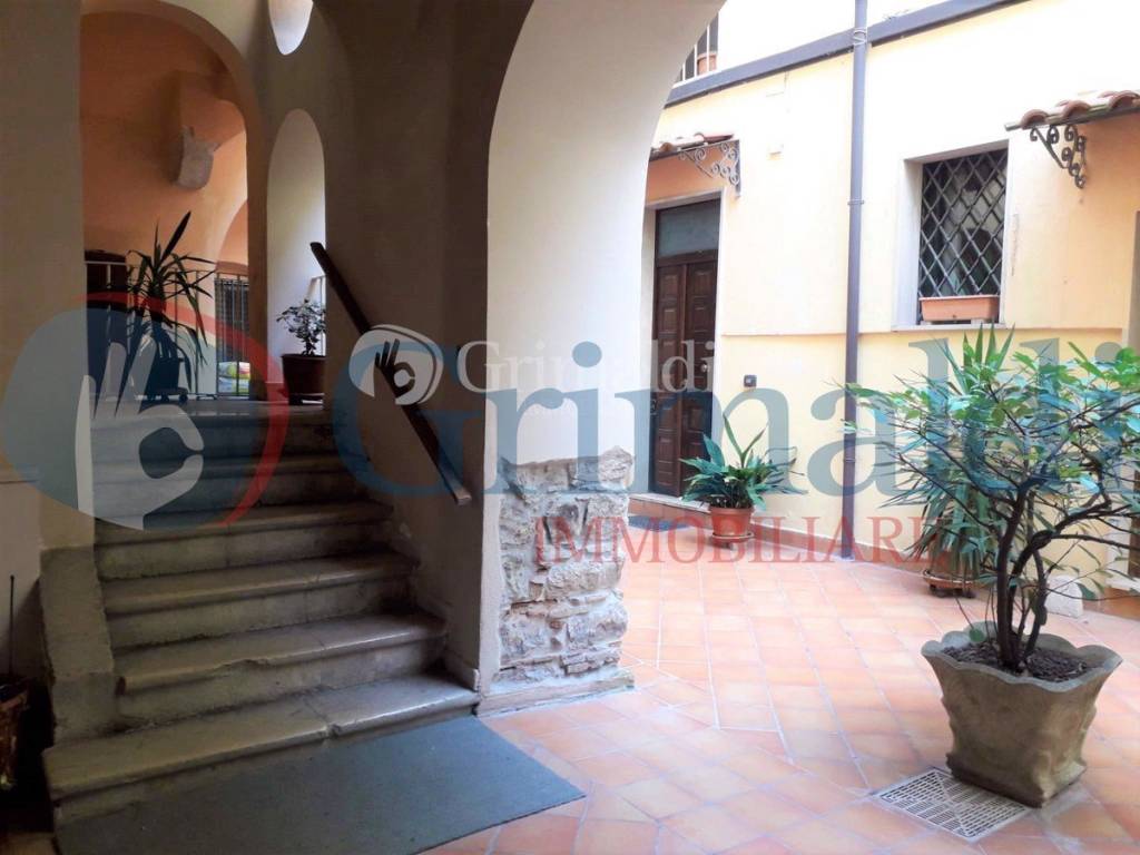 Appartamento a Benevento in Via III Settembre - Foto 2