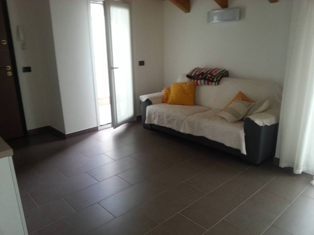 Appartamento a Verbania in Via Case Nuove, 9 - Foto 4