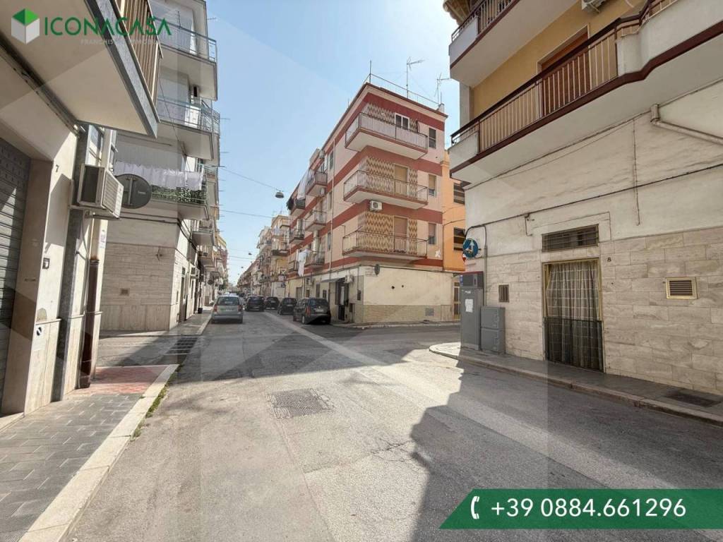 Appartamento a Manfredonia in Via Martiri di Cefalonia, 8 - Foto 3