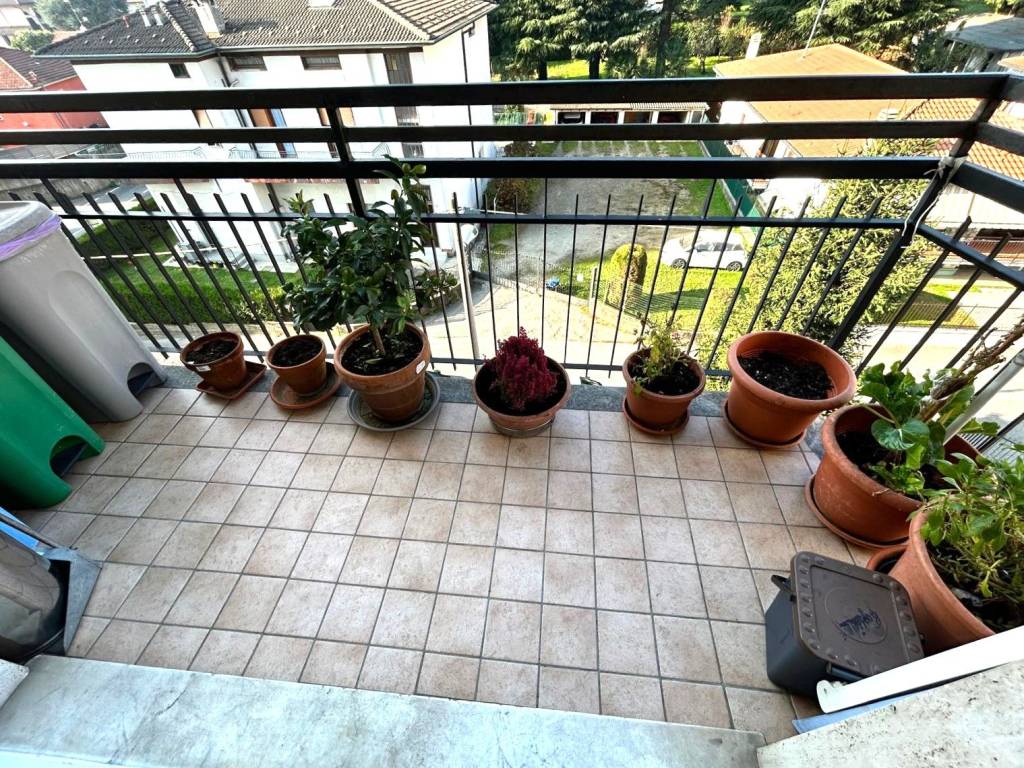 Appartamento a Vedano olona in Via Cristoforo Colombo, 2 - Foto 3