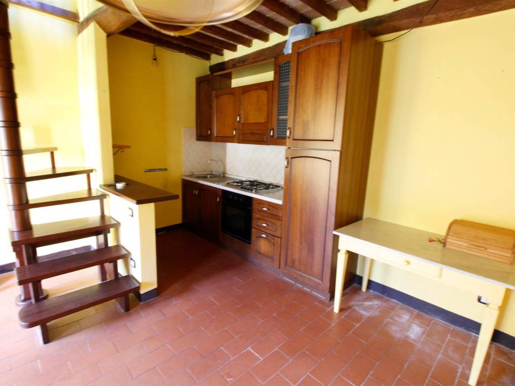 Casa indipendente a Lucca in Località Vicopelago - Foto 3