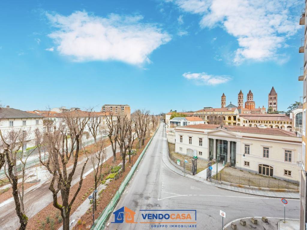 Appartamento a Vercelli in Corso Giuseppe Garibaldi, 90 - Foto 2