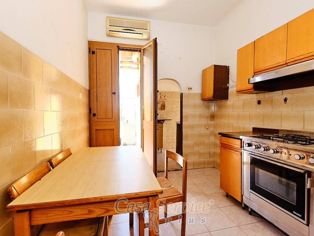 Appartamento a Matino in Via Don Giovanni Minzoni - Foto 5
