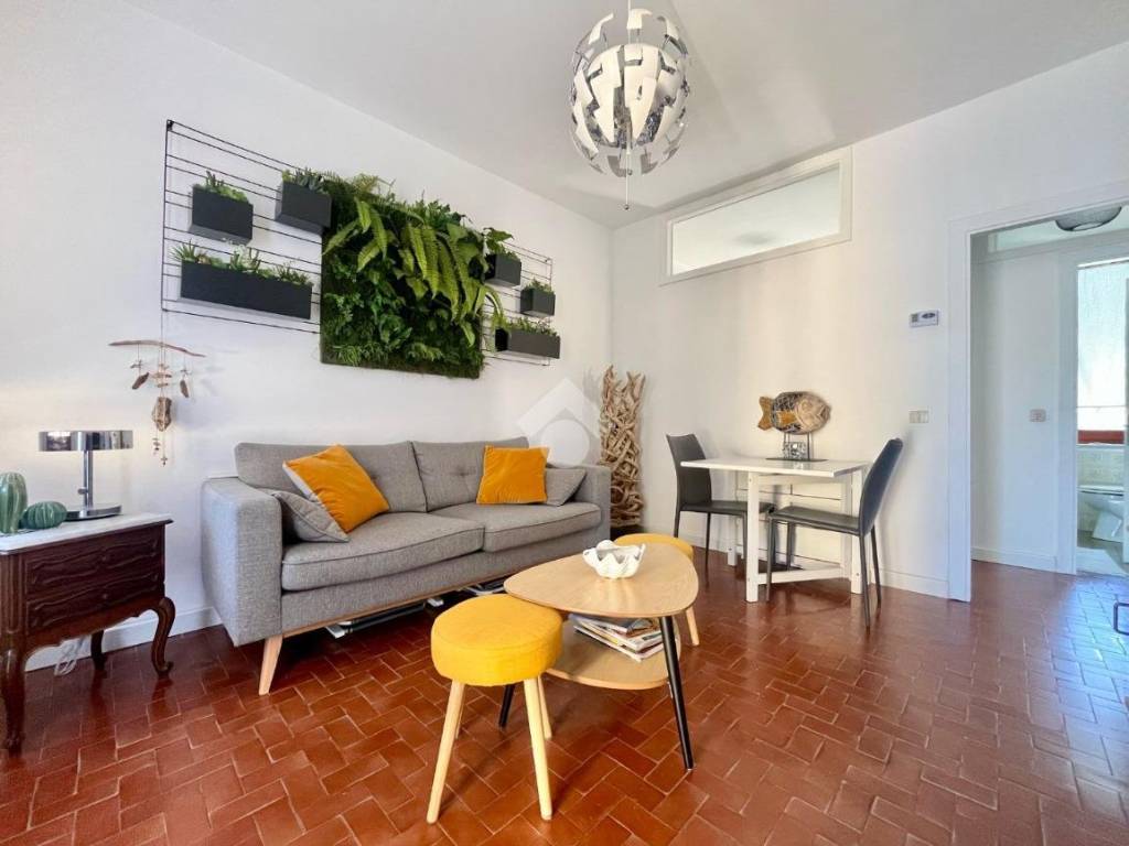 Appartamento a Ameglia in Via Fabbricotti, 188 - Foto 2