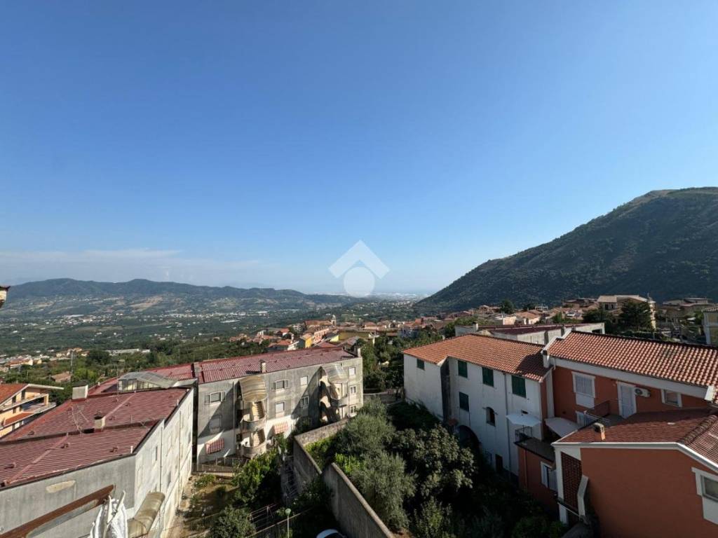 Appartamento a San cipriano picentino in Via Luri, 22 - Foto 3