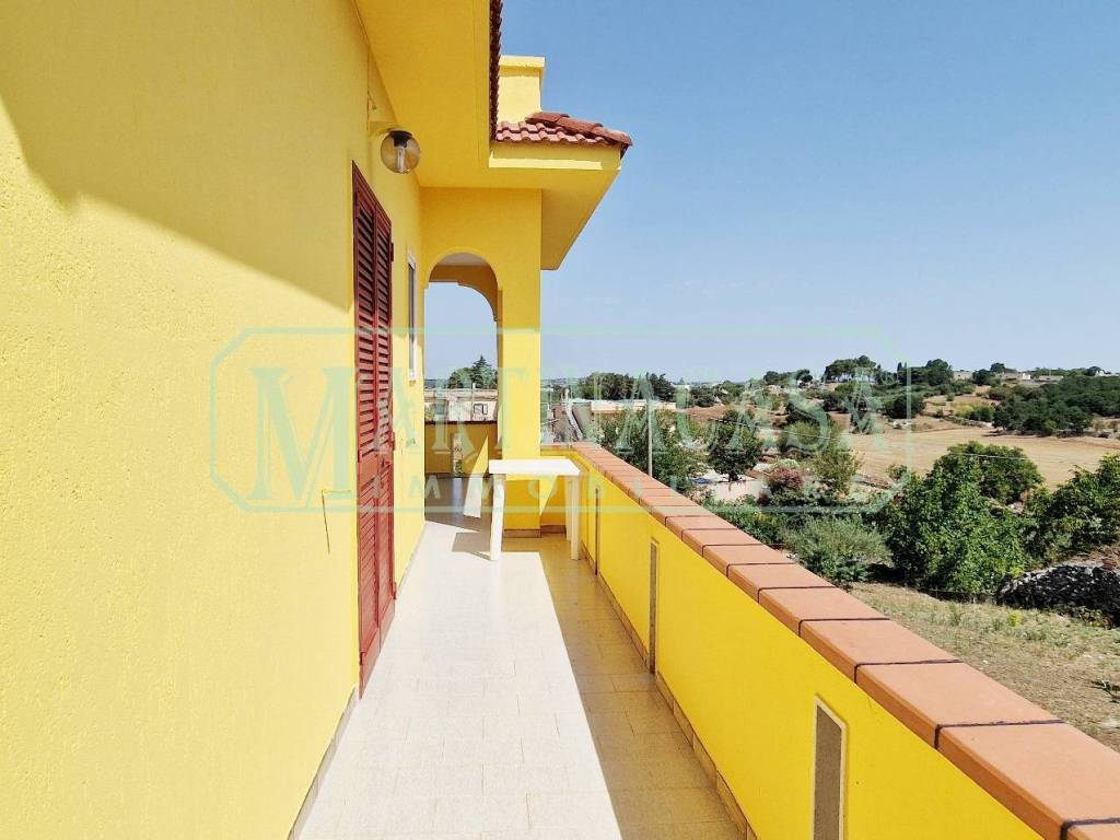 Villa a Martina franca in Strada Seppelanardo Zona D - Foto 3