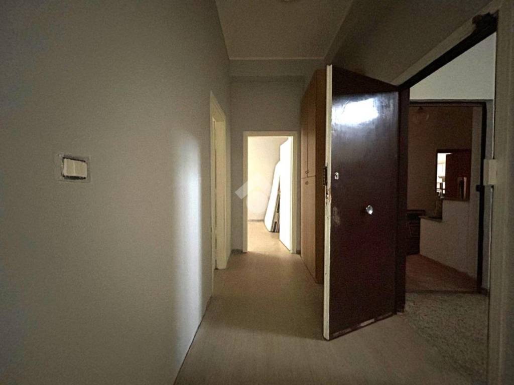 Appartamento a Cosenza in Via francesco cilea - Foto 4