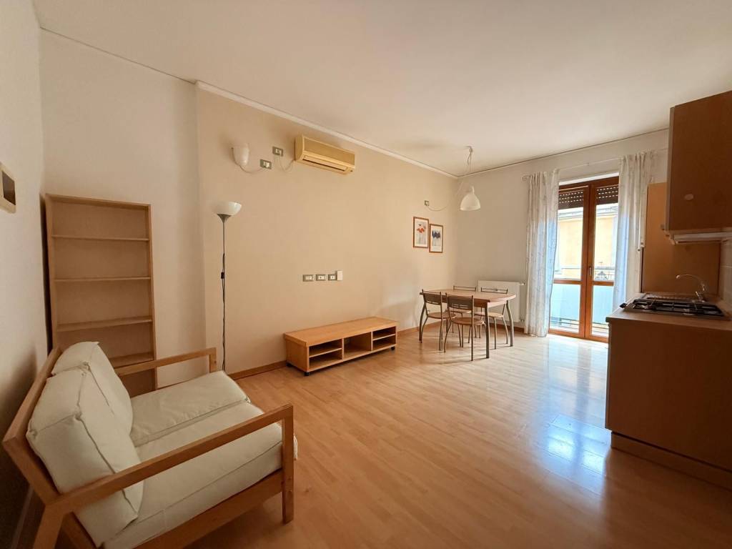Appartamento a Alessandria in Via Girolamo Savonarola, 39 - Foto 3