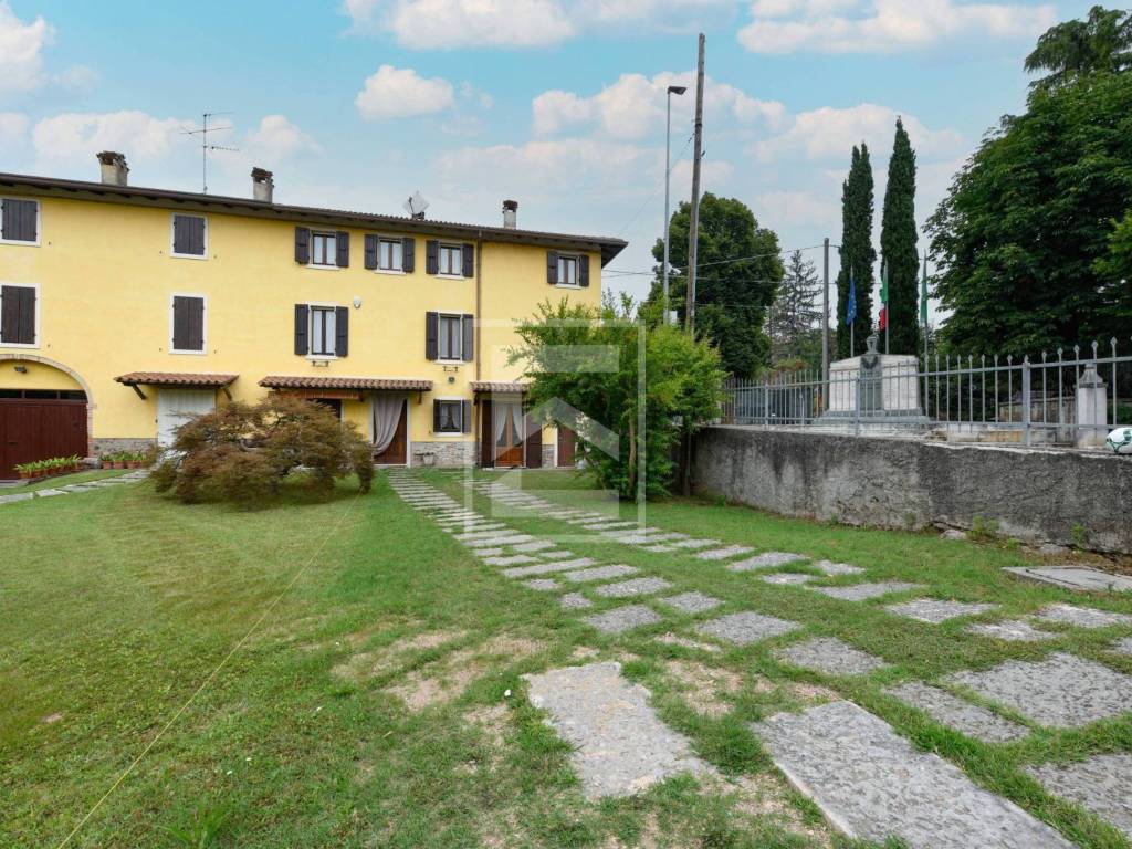 Casa indipendente a Monzambano in Via Guglielmo Marconi, 8 - Foto 4