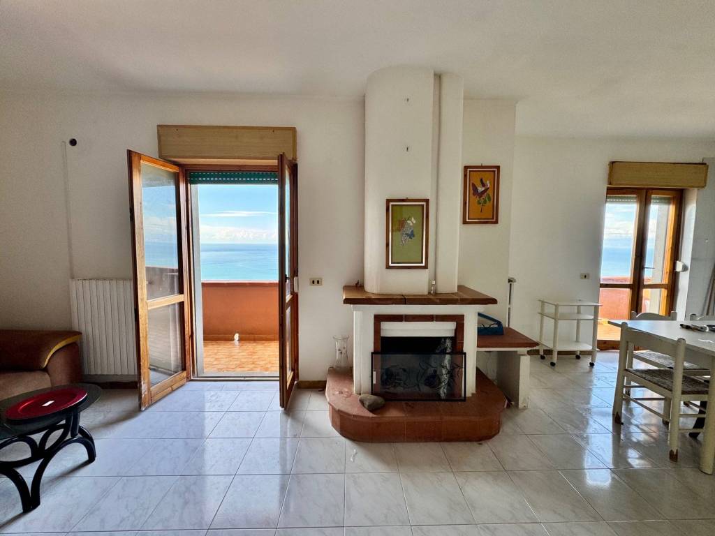 Appartamento a Agropoli in Via Totò De Curtis - Foto 3