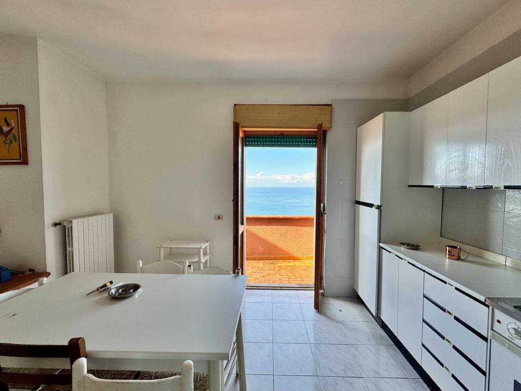 Appartamento a Agropoli in Via Totò De Curtis - Foto 5