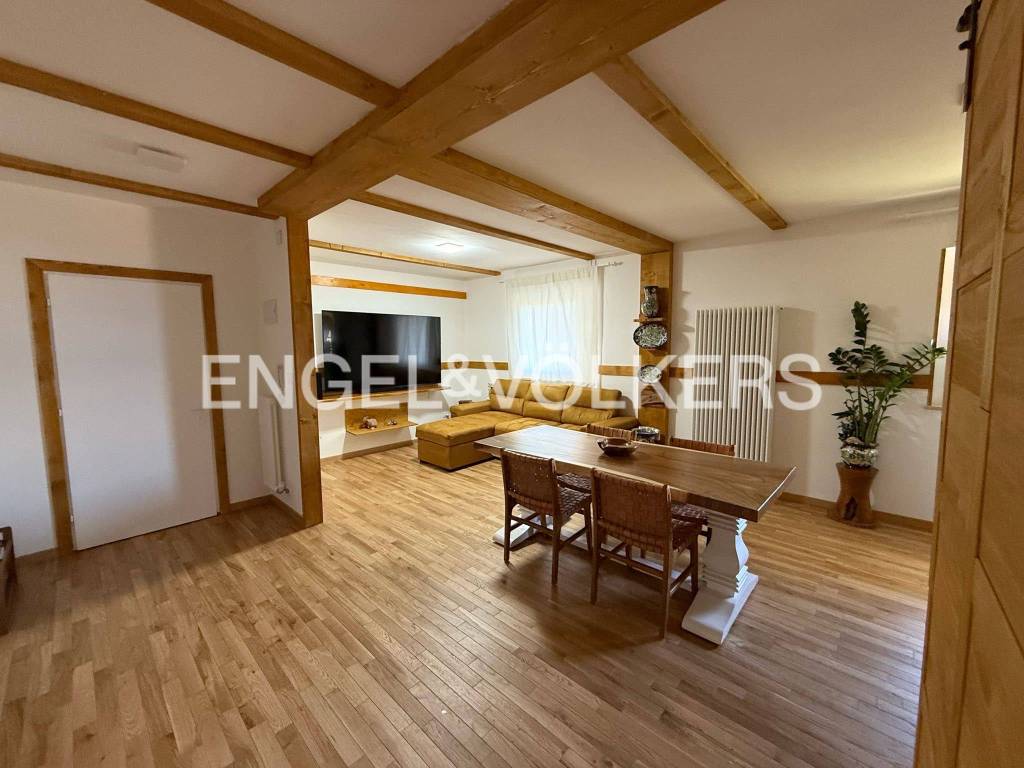 Appartamento a Ronzone in Via Mendola, 83 - Foto 4