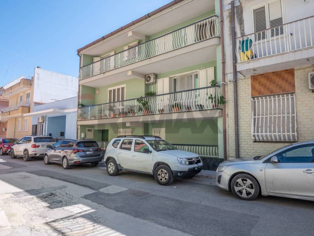 Casa indipendente a Pachino in via Lombardia, 54 - Foto 2
