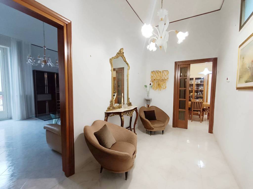 Casa indipendente a Brindisi in Via XX Settembre 1870 - Foto 2