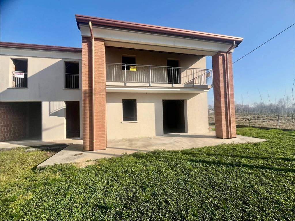 Villa a Camposampiero in Piazza Castello - Foto 2