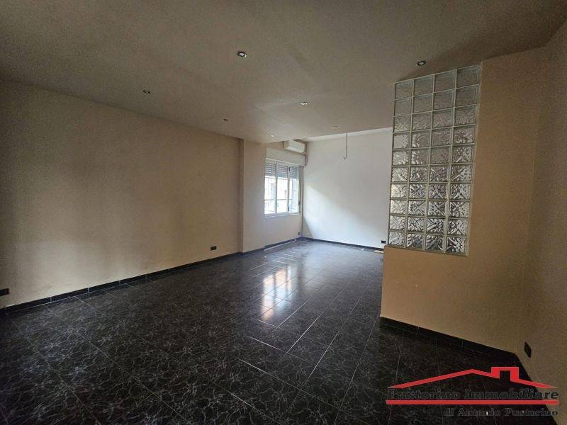Appartamento a Reggio calabria in Via Stradella Giuffrè 4 - Foto 2