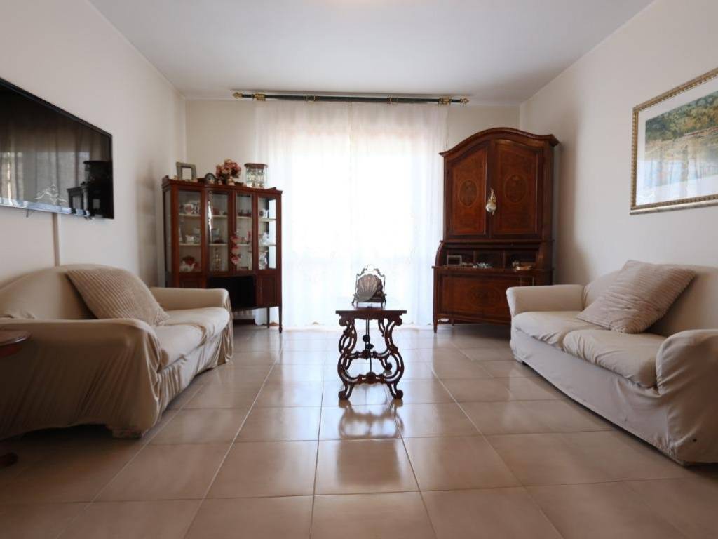 Appartamento a Nereto in Via silone, 6 - Foto 2