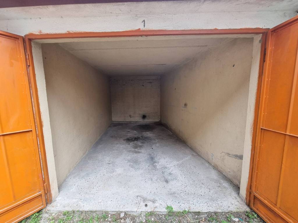 Box / garage a Casale monferrato in Via Rotondino, 18 - Foto 5
