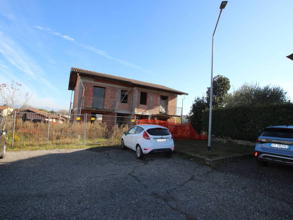 Villa a Daverio in Via Giovanni XXIII - Foto 5