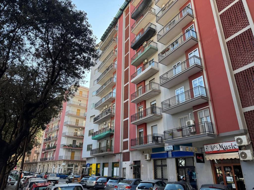 Appartamento a Taranto in Piazza Madonna delle Grazie, 5 - Foto 2