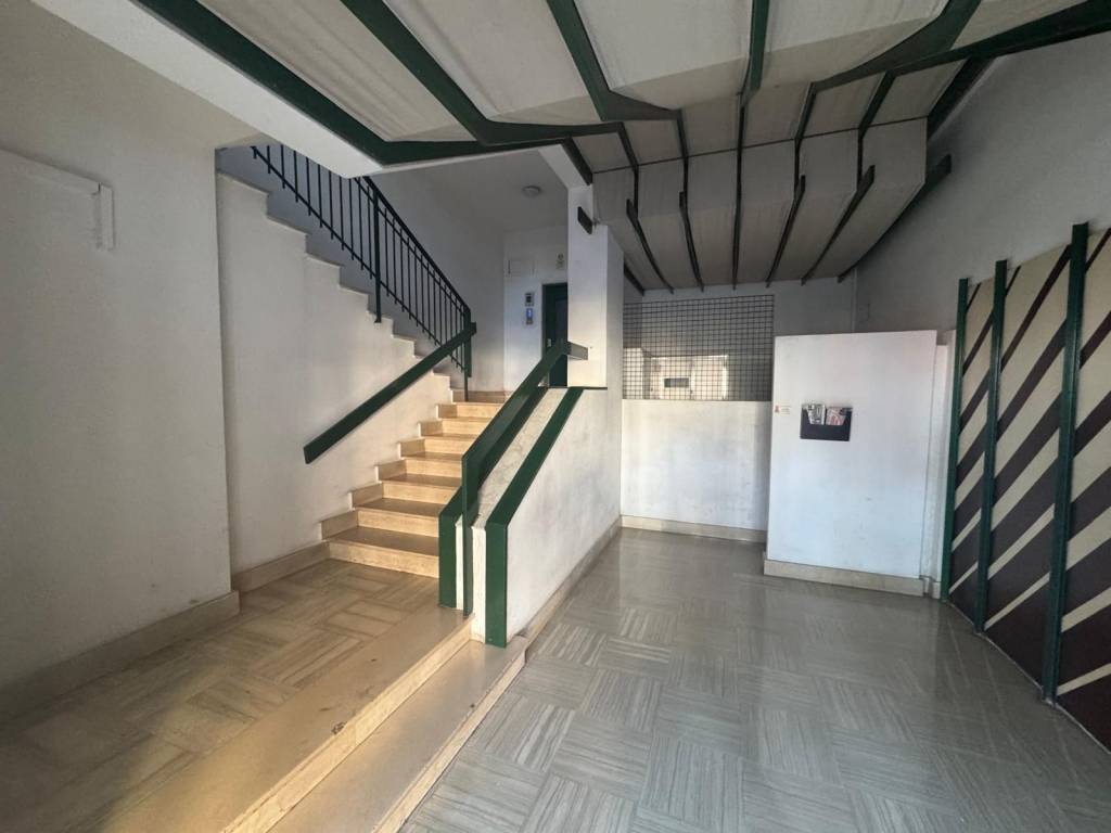 Appartamento a Taranto in Piazza Madonna delle Grazie, 5 - Foto 5