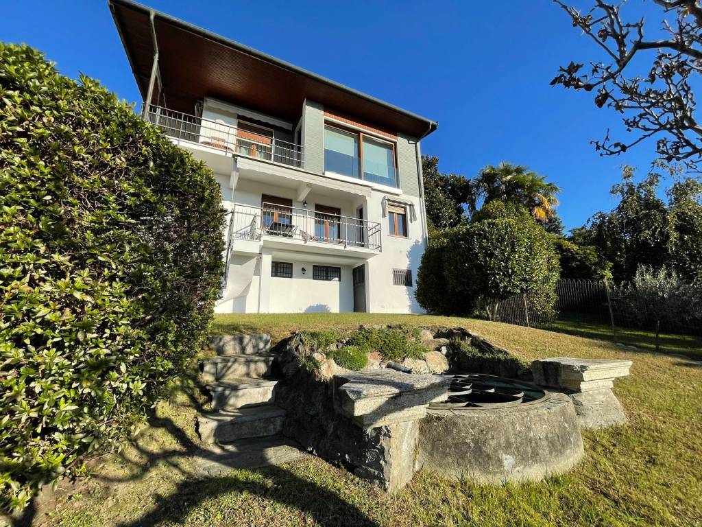 Appartamento a Verbania in Via Grado - Foto 4