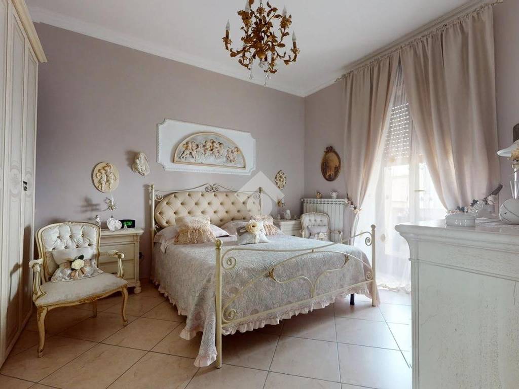 Appartamento a Francavilla fontana in Via Santa Cesarea - Foto 4