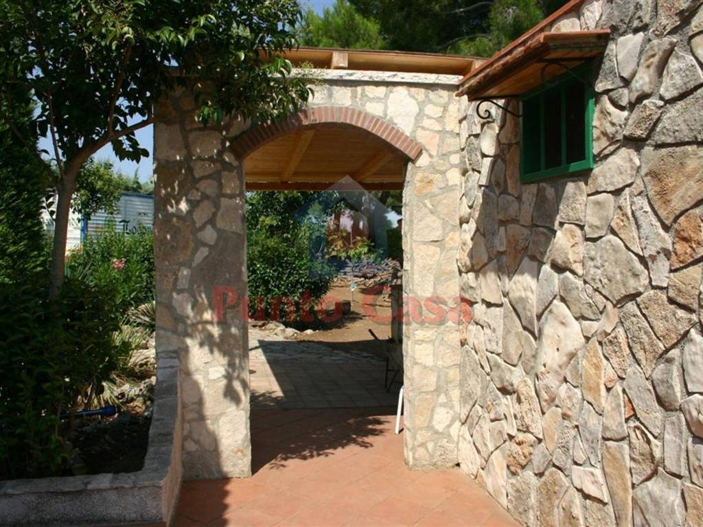 Villa a Andria in Contrada Posta di Grotta - Foto 4