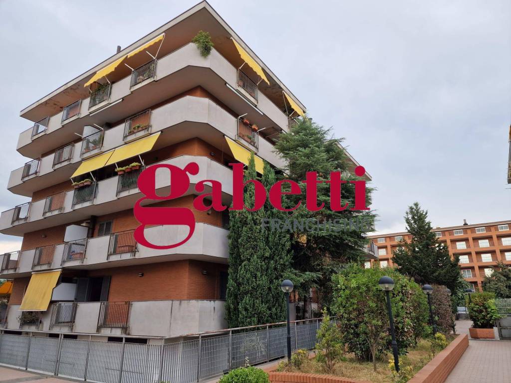 Appartamento a San nicola la strada in Viale Paul Harris - Foto 2