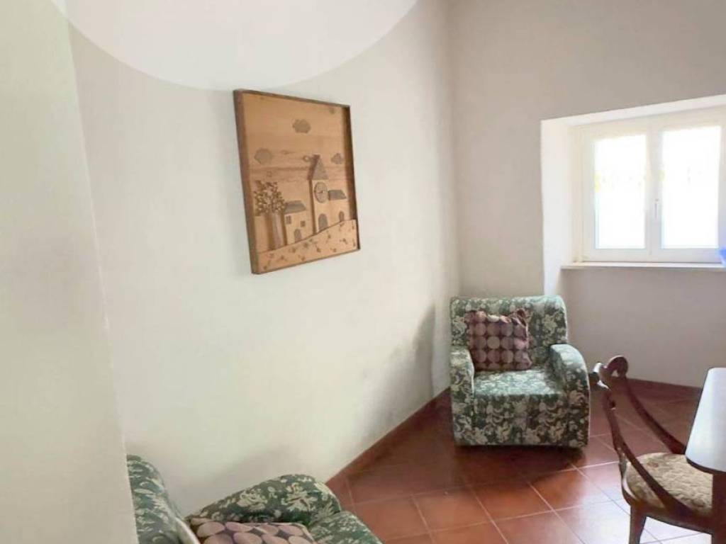 Casa indipendente a Scoppito in Piazza Vittorio Emanuele - Foto 4