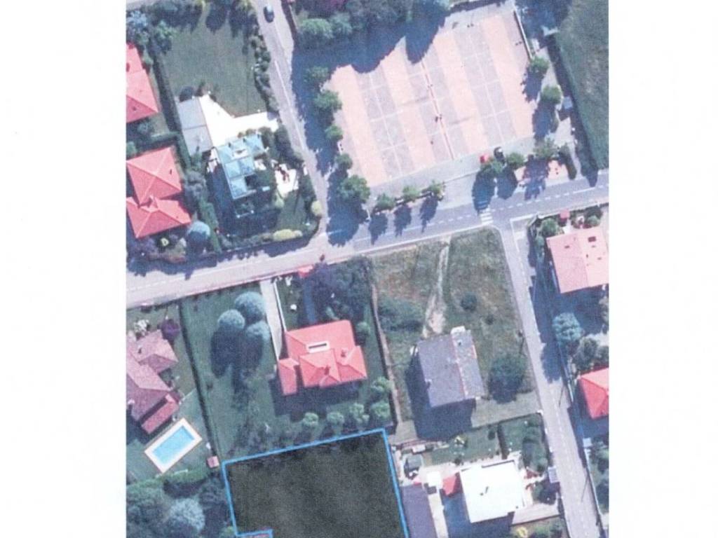 Terreno a Gorla maggiore in Via Giotto - Foto 3