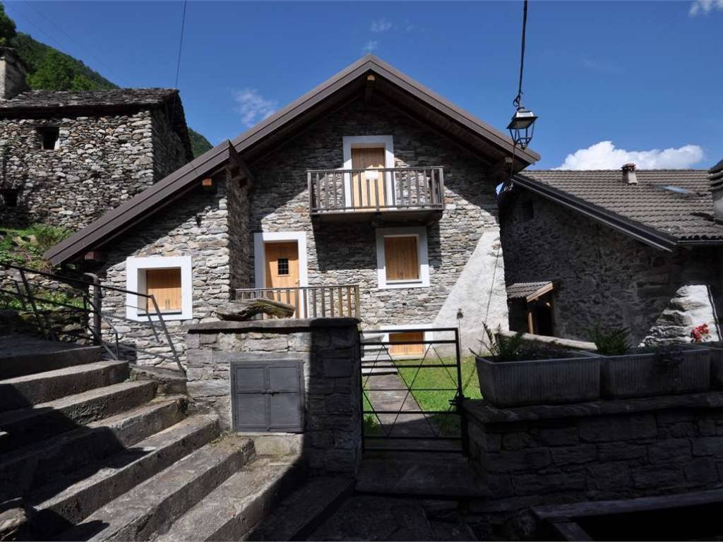 Casa indipendente a Borgomezzavalle in Località Rivera - Foto 2