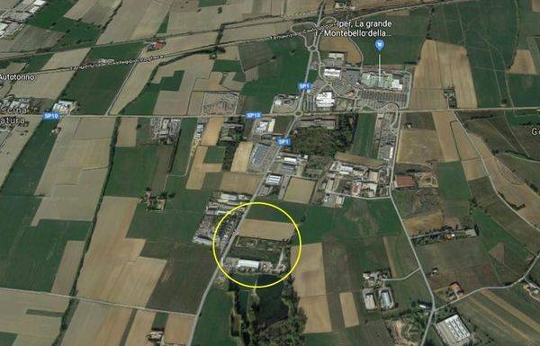 Terreno a Codevilla in Via Strada Nuova, 28 - Foto 2