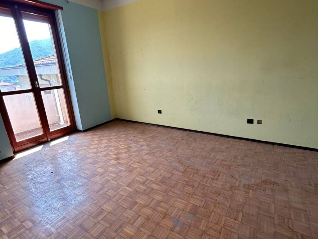 Appartamento a Barge in Via Bagnolo - Foto 4