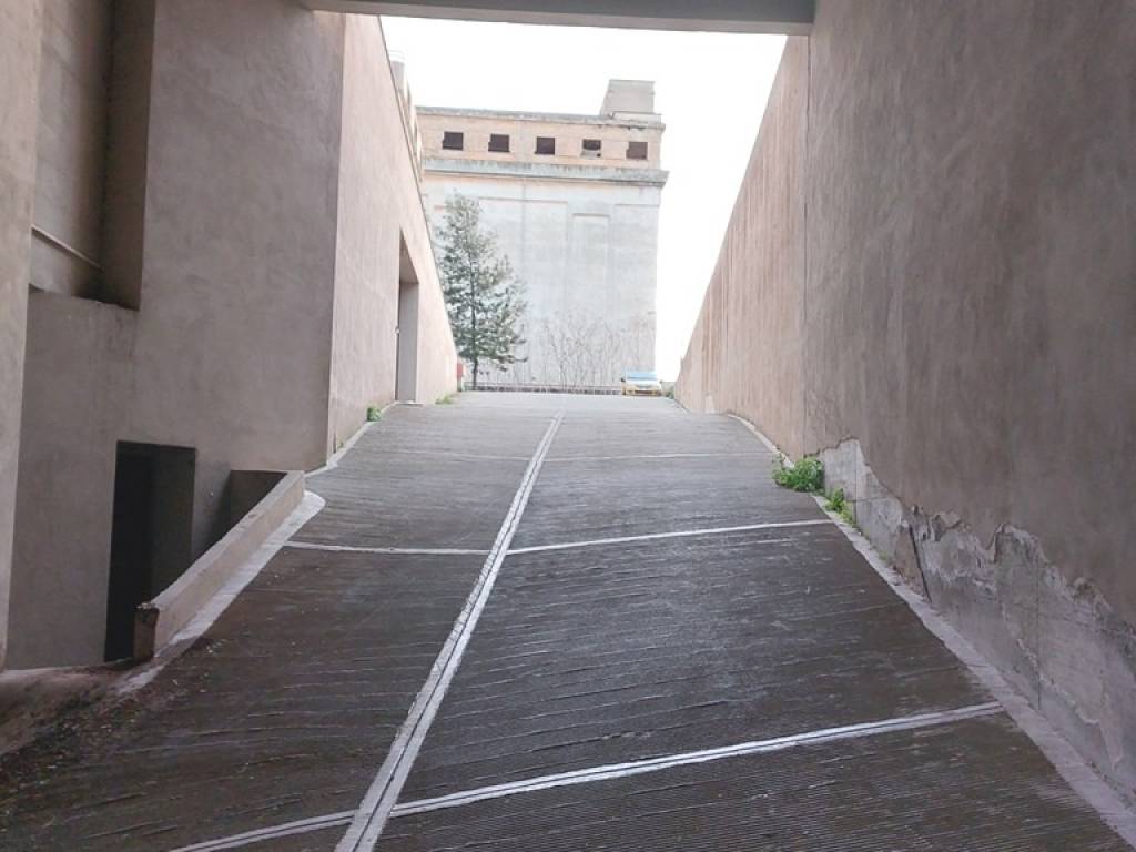 Box / garage a Foggia in Viale Fortore - Foto 3