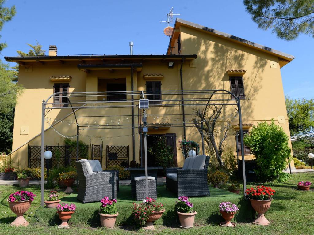 Villa a Falconara marittima in Via Saline - Foto 4