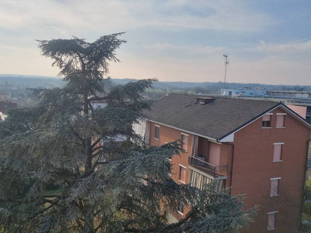 Appartamento a Asti in Via Francesca Armosino, 3 - Foto 2