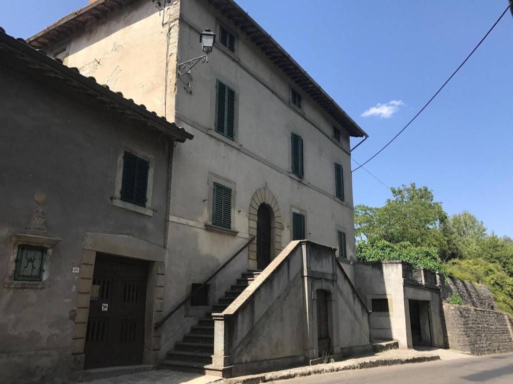 Appartamento a Castel san niccolò in via XX Settembre, N. 63 - Foto 2