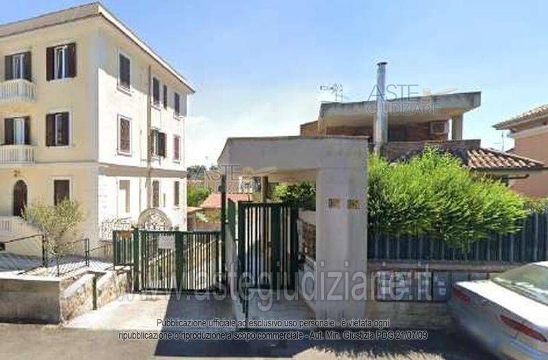 Appartamento a Roma in Via dei Gonzaga, 165 - Foto 1
