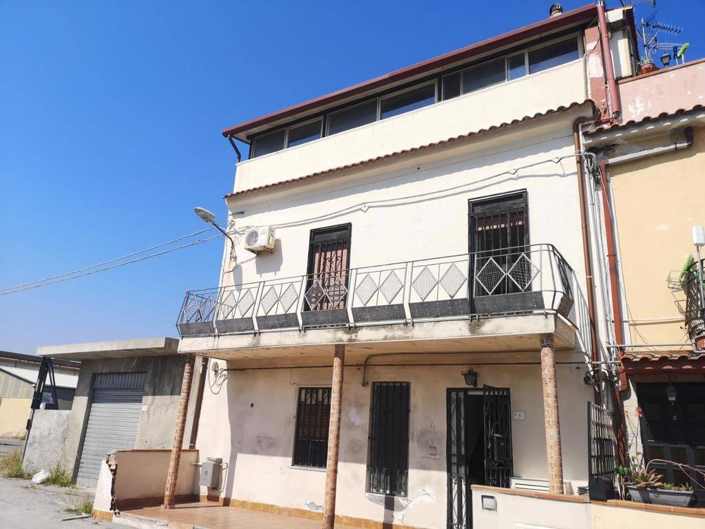 Casa indipendente a Saponara in via Roma - Foto 1